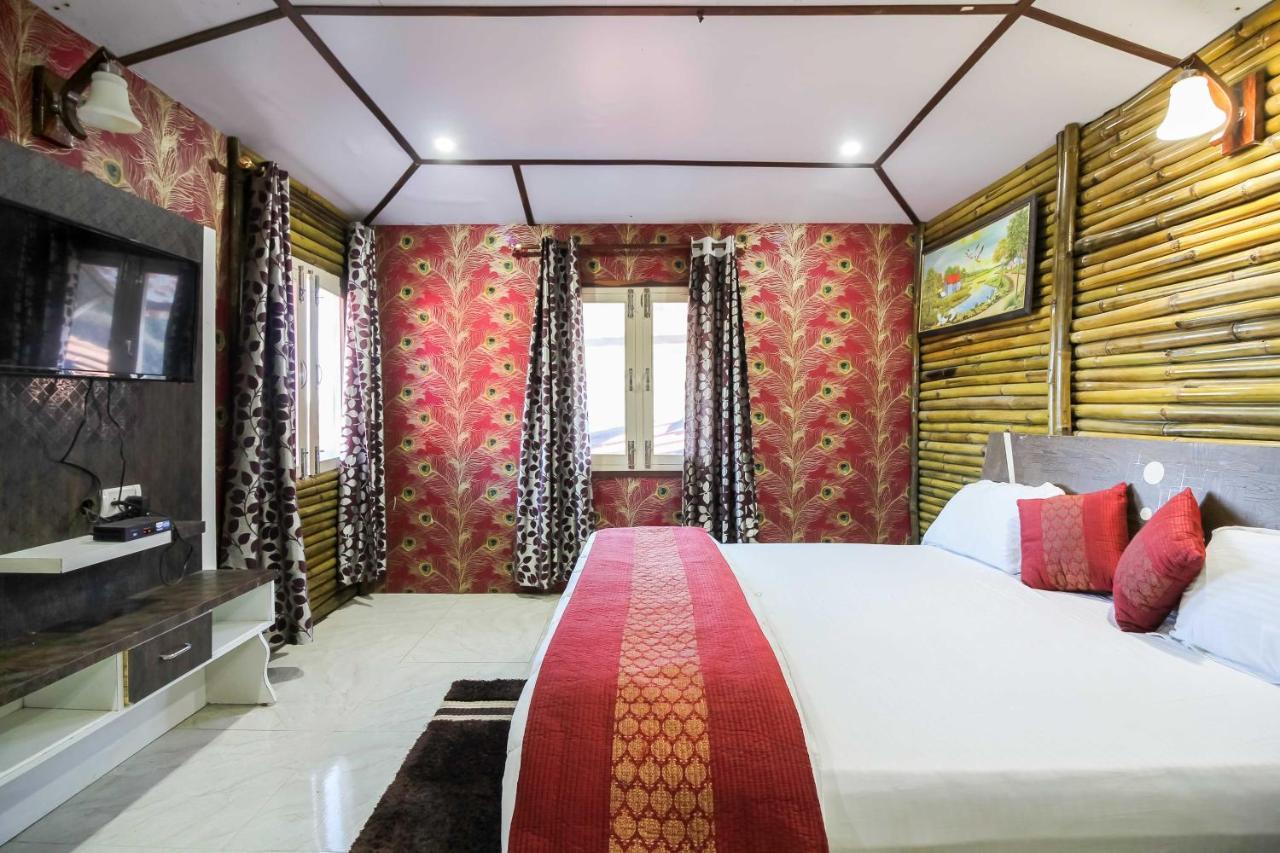Glamwood Resort Dhanaulti, Ranked 1 In 达纳尔蒂 外观 照片