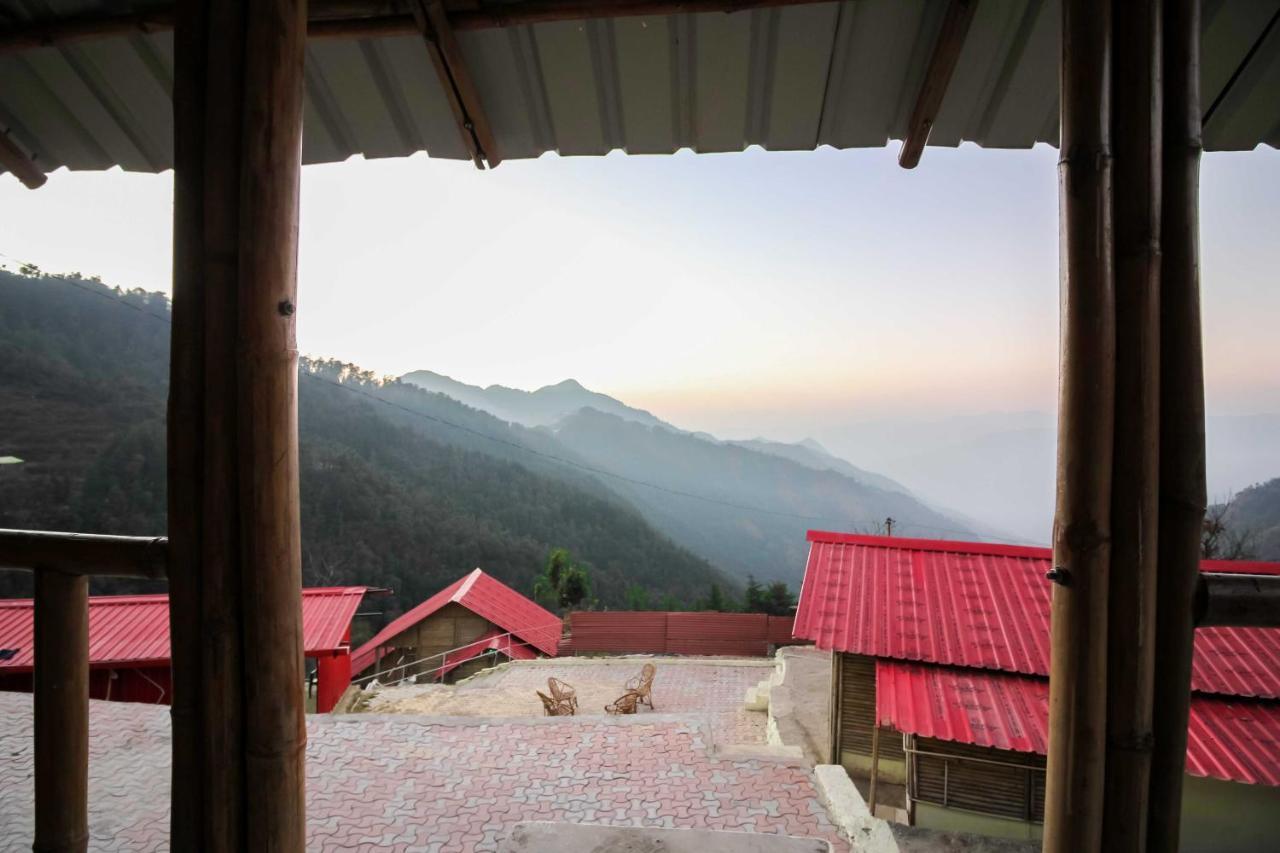 Glamwood Resort Dhanaulti, Ranked 1 In 达纳尔蒂 外观 照片
