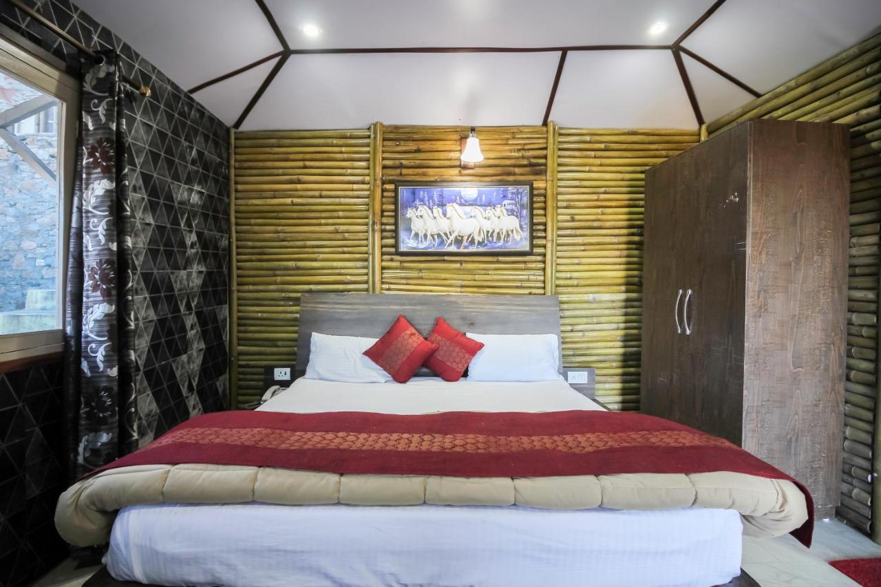 Glamwood Resort Dhanaulti, Ranked 1 In 达纳尔蒂 外观 照片